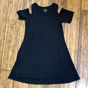 Girls Art Class cold-shoulder dress. Size 7/8